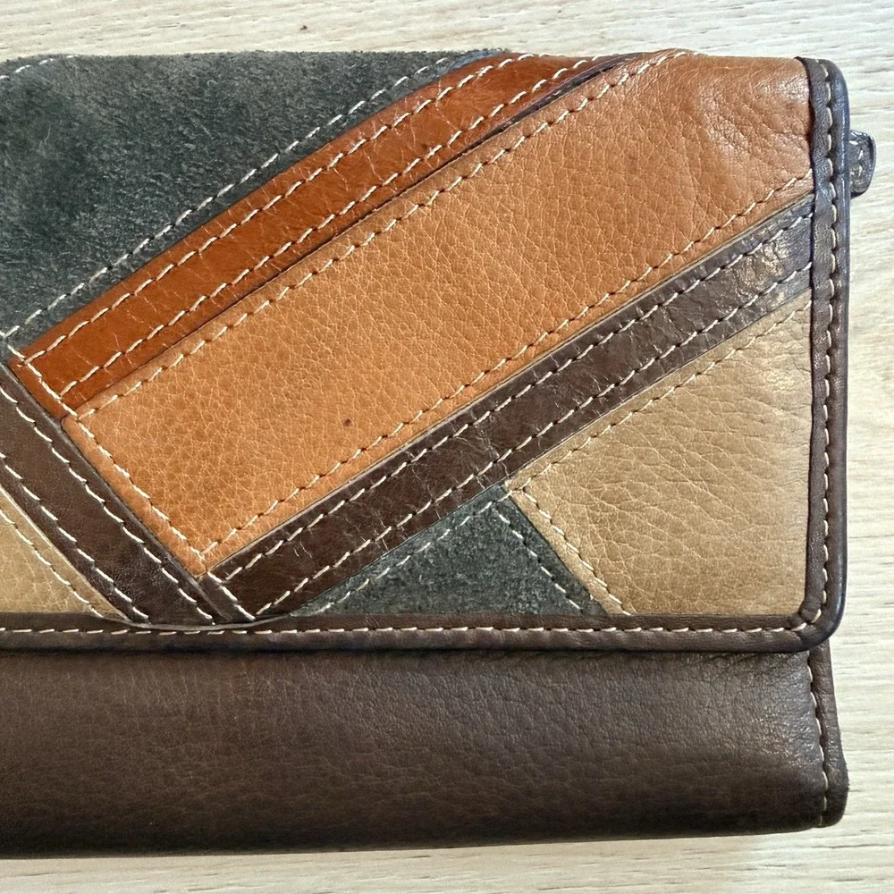 Fossil Women's Vintage Patchwork‎ Leather Trifold Wallet